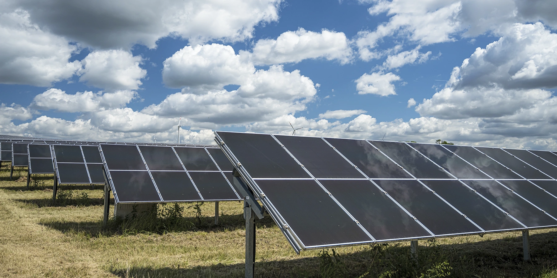 imagen de placas solares